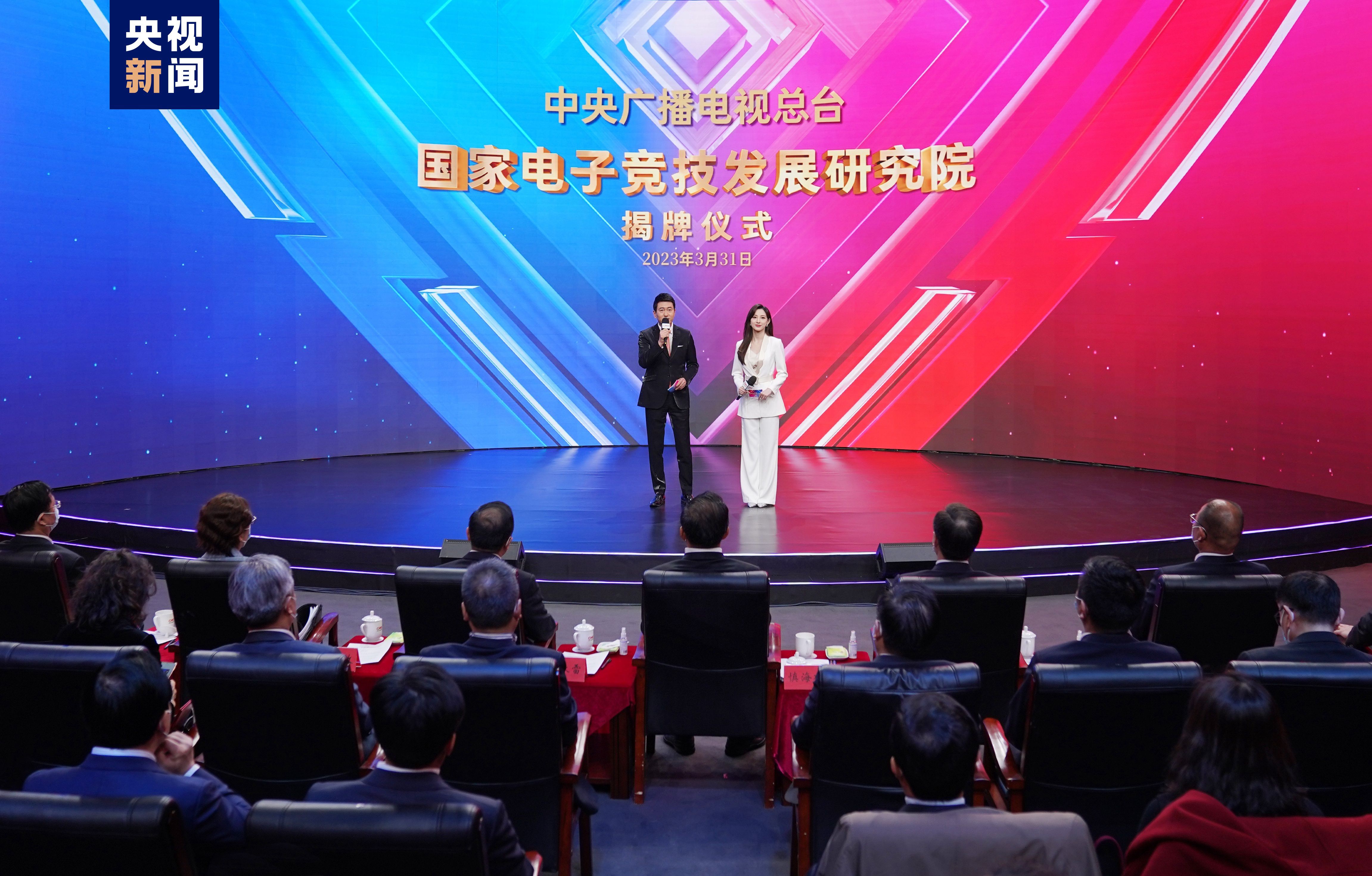 再现“大头娃娃”!毒奶粉还要继续残害下一代吗? 再现“大头娃娃”!毒奶粉还要继续残害下一代吗?